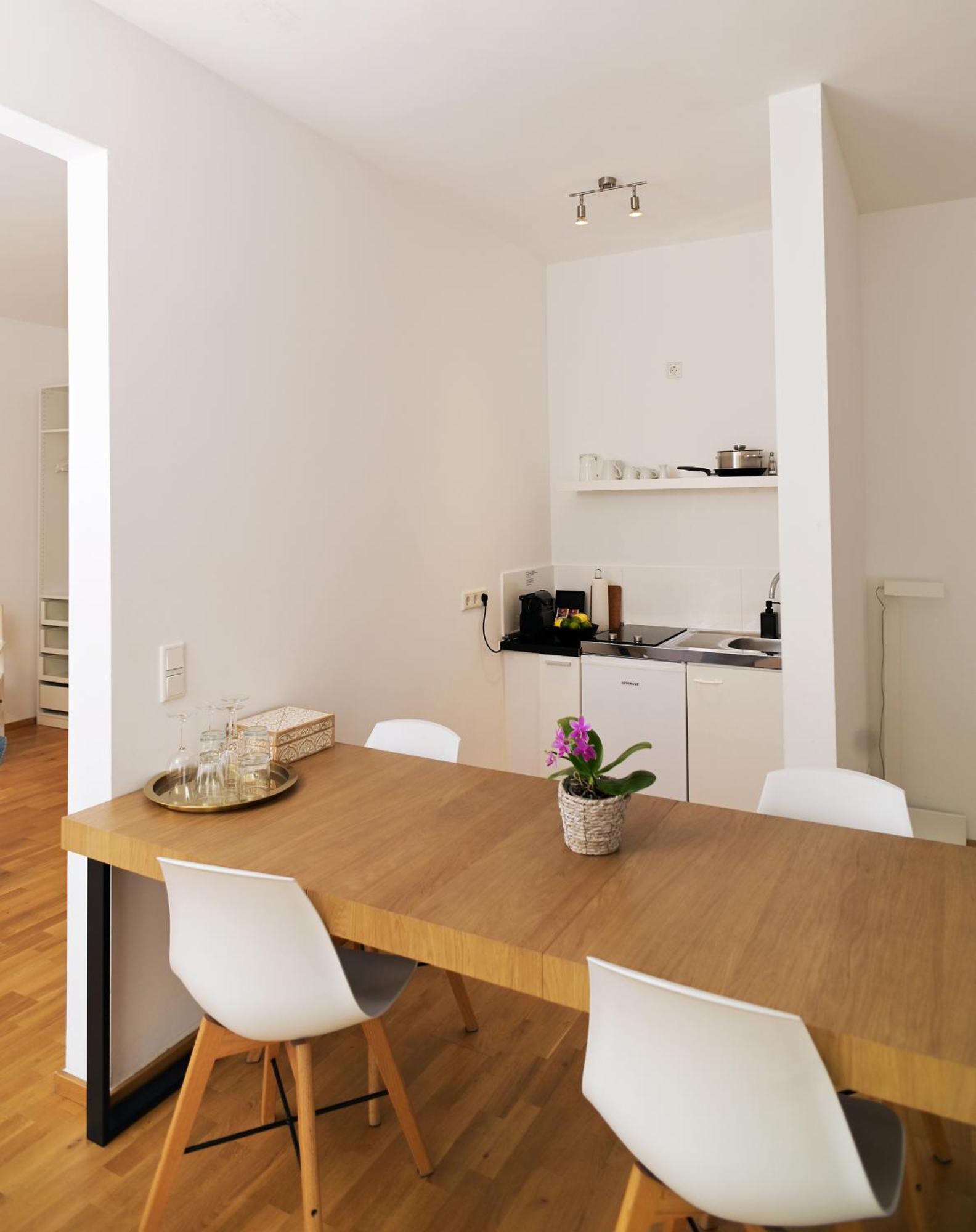 Aparthotel Victoria Apartments 3*