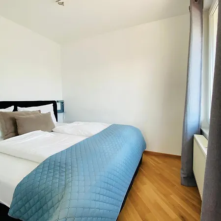 Victoria City And Koe Apartments Aparthotel 4*